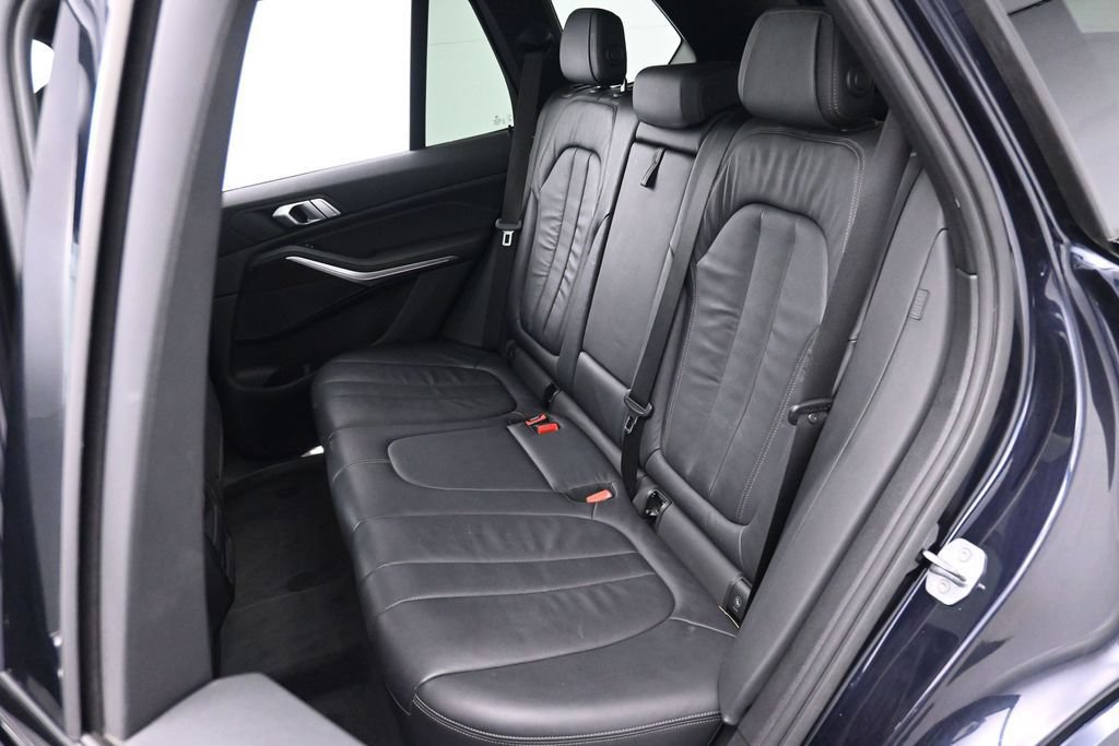 Used 2019 BMW X5 xDrive40i AWD/4WD image 15