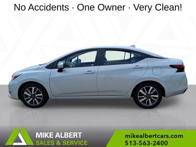 Used 2023 Nissan Versa SV FWD image 4