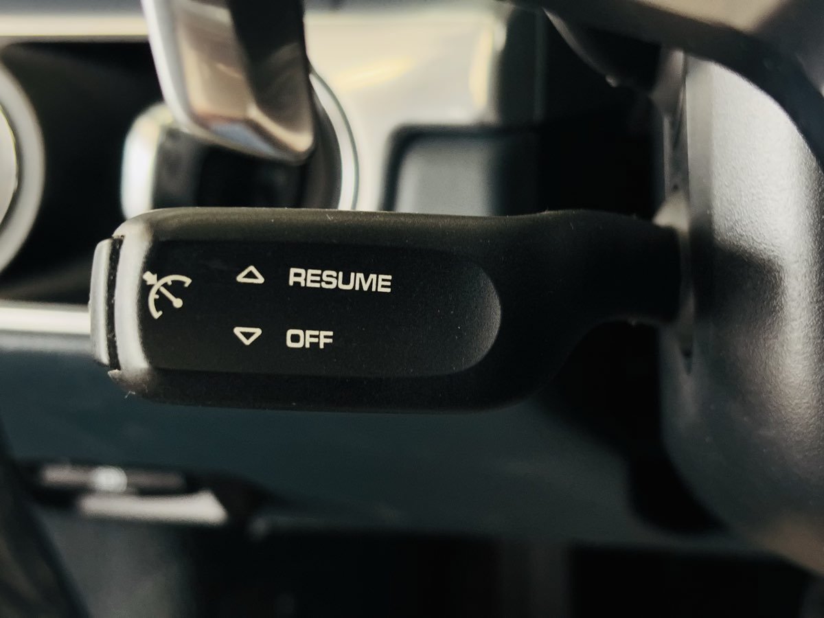 Used 2019 Porsche 718 Boxster RWD image 45