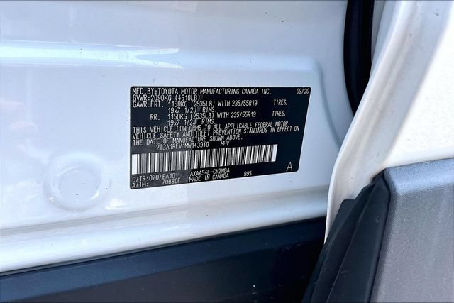 Used 2021 Toyota RAV4 XLE Premium AWD/4WD image 22