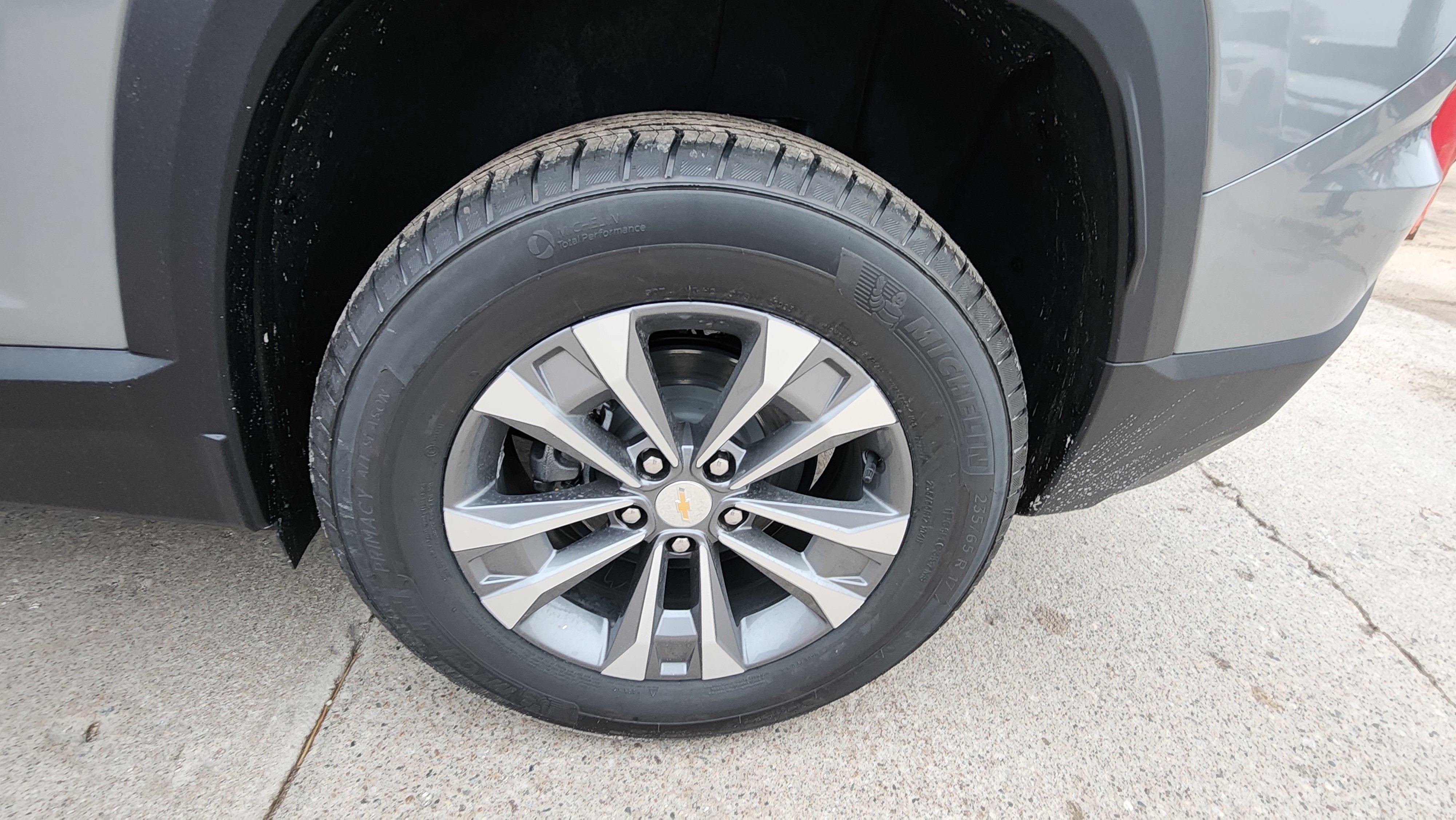 New 2026 Chevrolet Equinox LT image 7