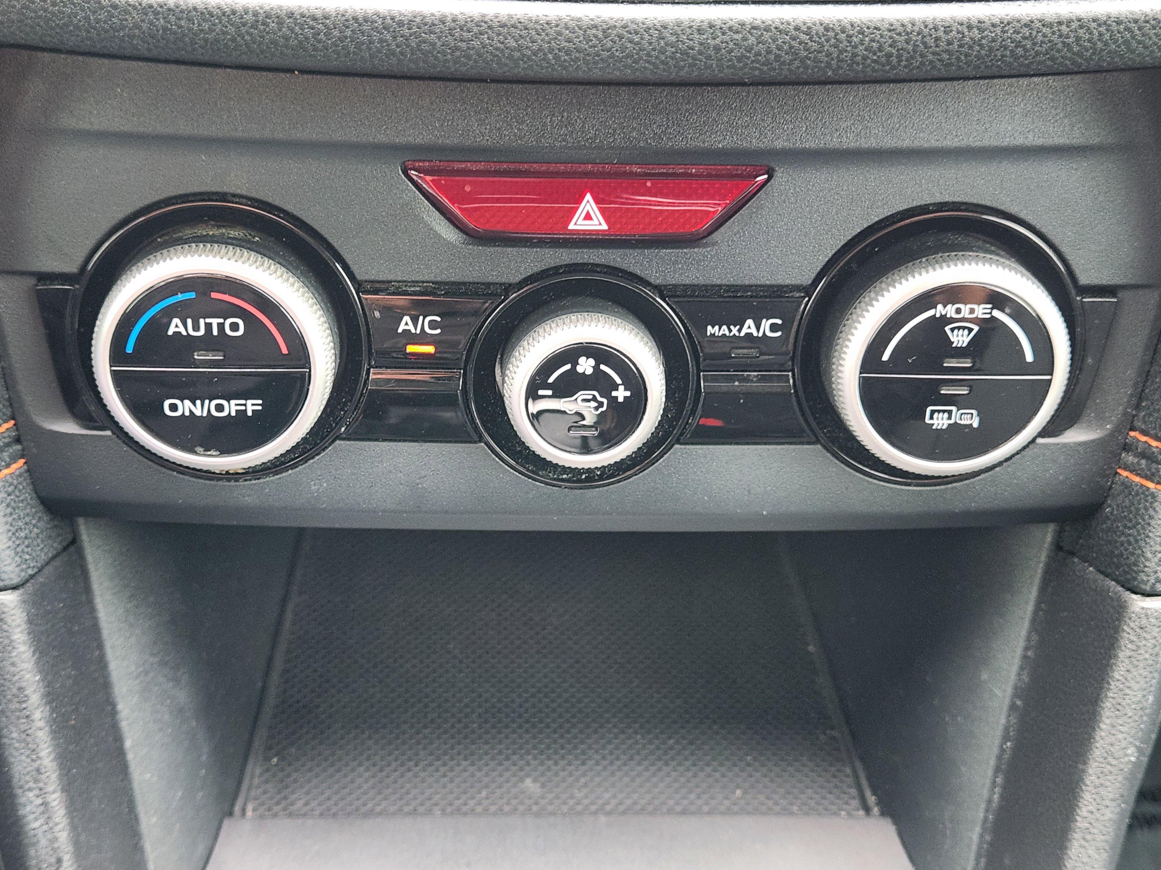 Used 2018 Subaru Crosstrek 2.0i Limited image 21