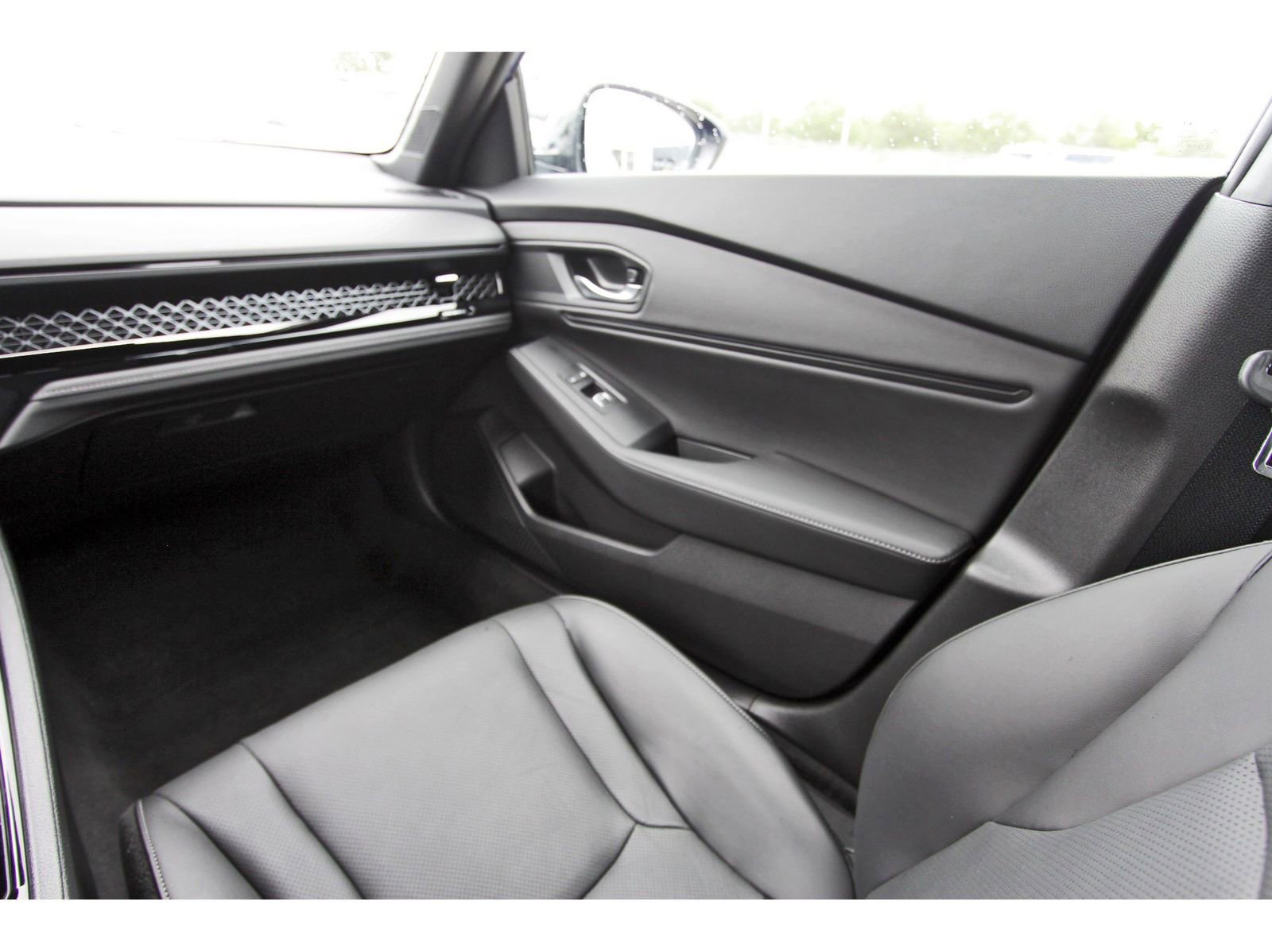 Used 2024 Honda Accord Sport image 13