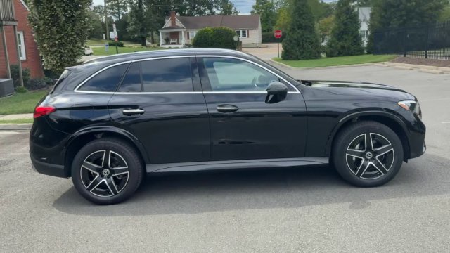 Used 2026 Mercedes-Benz GLC 300 4MATIC image 3