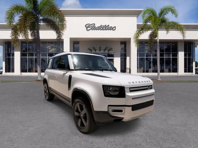 Used 2024 Land Rover Defender 110 S AWD/4WD image 2