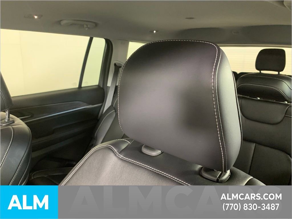 Used 2022 Jeep Grand Cherokee L Limited image 16