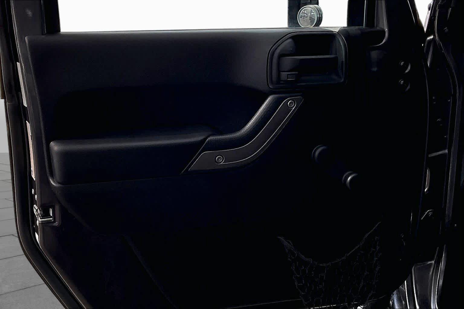Used 2014 Jeep Wrangler Sport AWD/4WD image 22