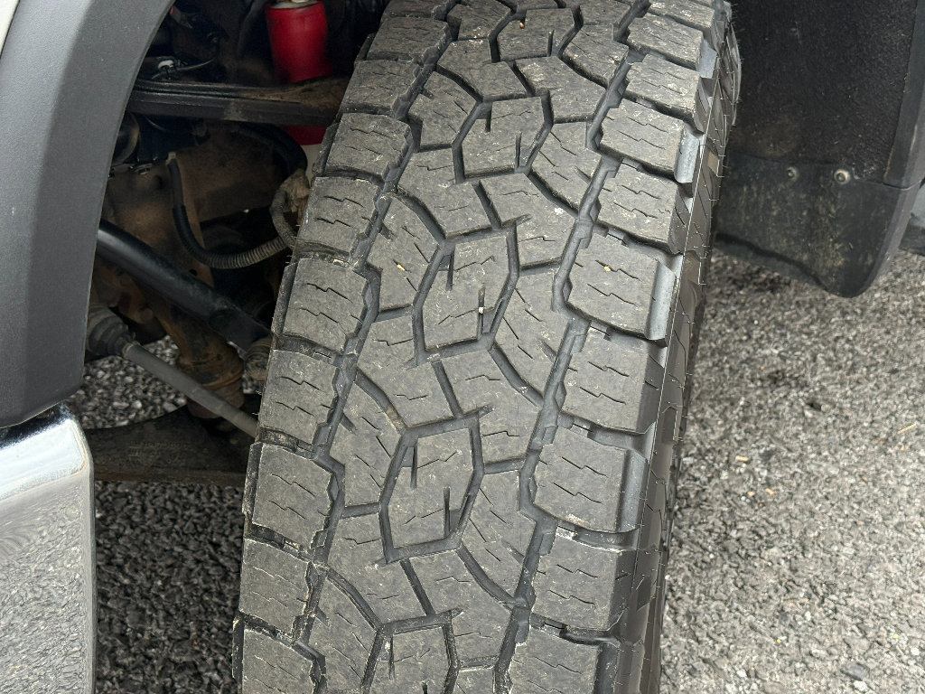 Used 2022 Chevrolet Silverado 2500 LTZ w/ LTZ Convenience Package image 19