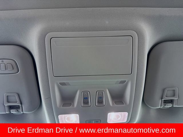 Used 2022 Ford Escape Titanium w/ Titanium Elite Package image 18