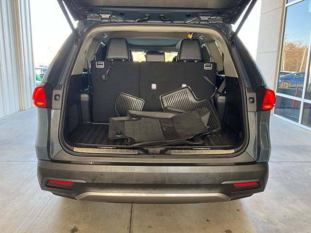 Used 2025 Toyota Grand Highlander FWD image 20