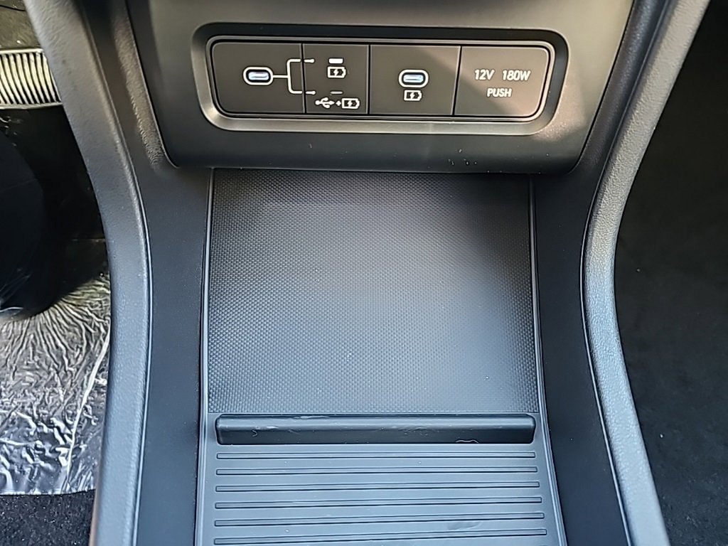 New 2026 Hyundai Tucson Limited image 21