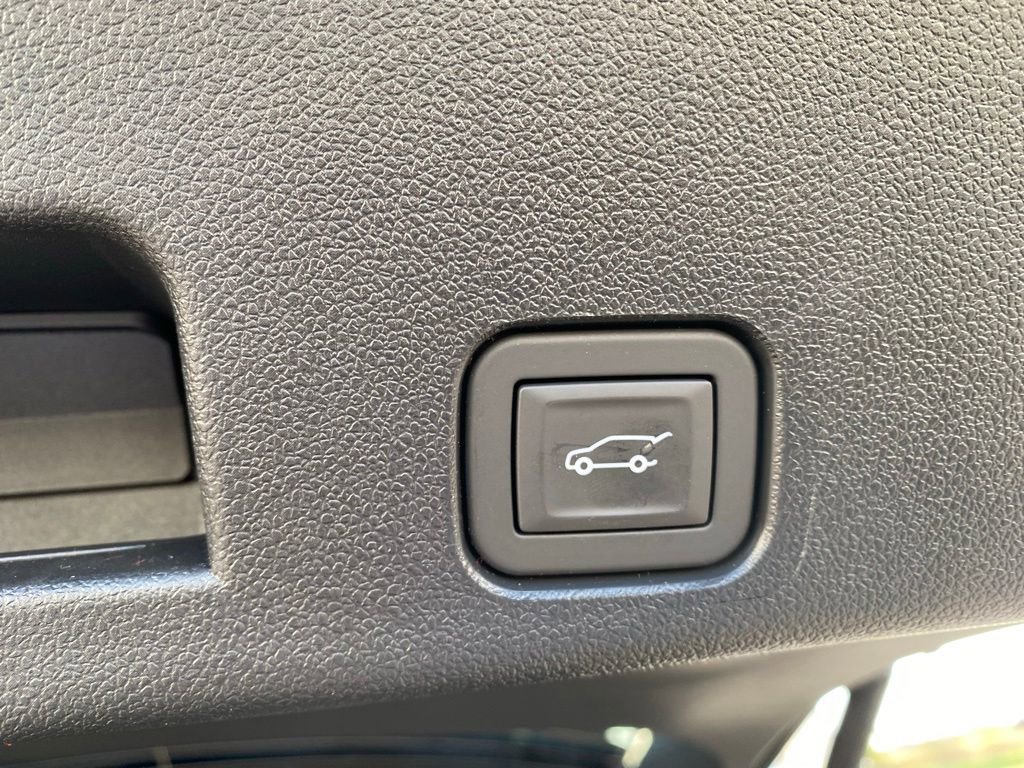New 2026 Chevrolet Traverse LT w/ Midnight/Sport Edition AWD/4WD image 29