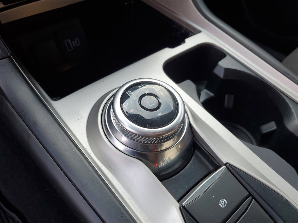 Certified 2022 Ford Explorer XLT image 31