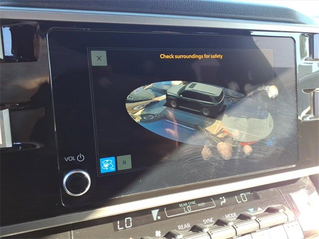 Used 2025 Toyota Sequoia SR5 image 23