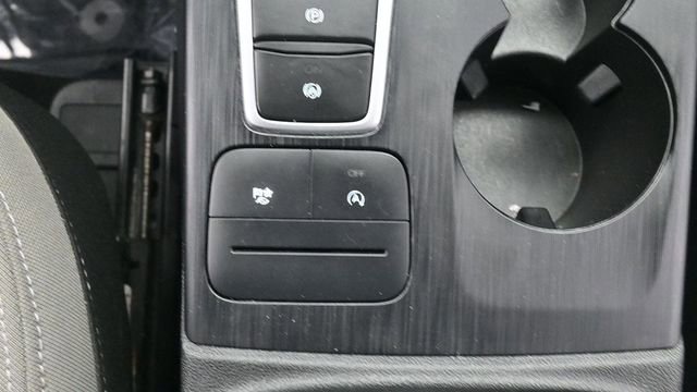 Used 2022 Ford Escape SE w/ Convenience Package AWD/4WD image 37
