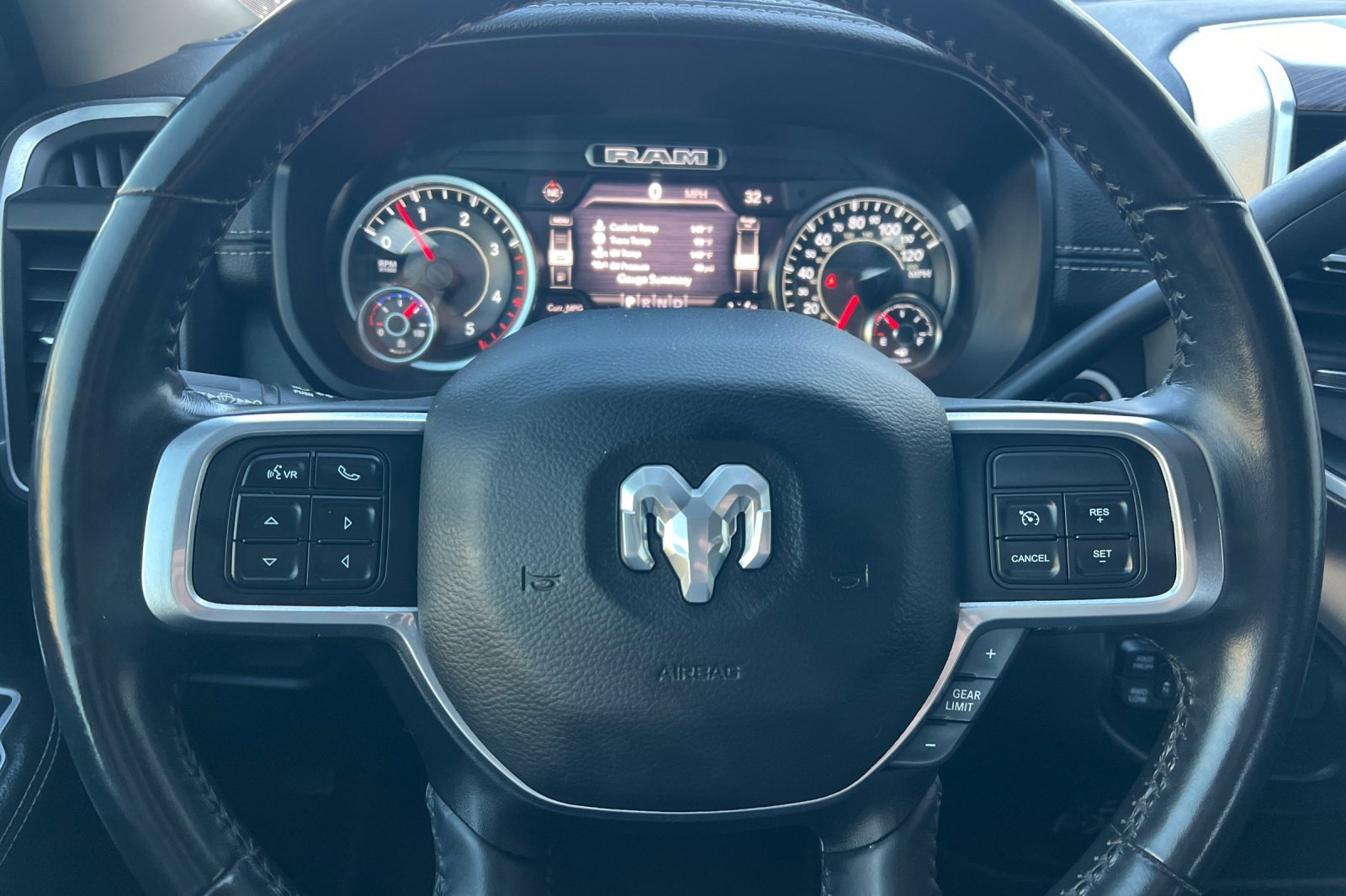 Used 2020 RAM 3500 Laramie image 25