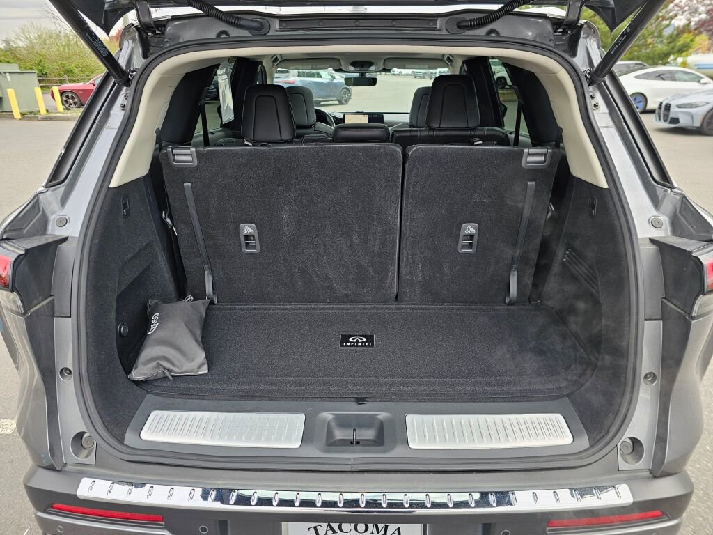 Used 2023 INFINITI QX60 Luxe w/ Cargo Package image 19
