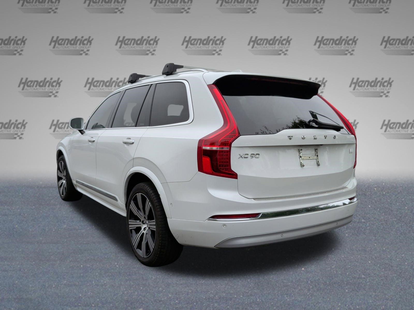Used 2022 Volvo XC90 T8 Inscription w/ Advanced Package image 9