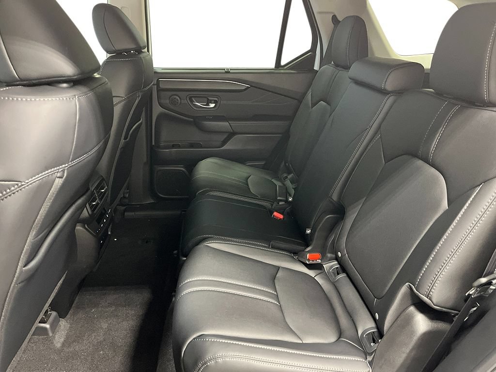 New 2026 Honda Pilot Touring image 22