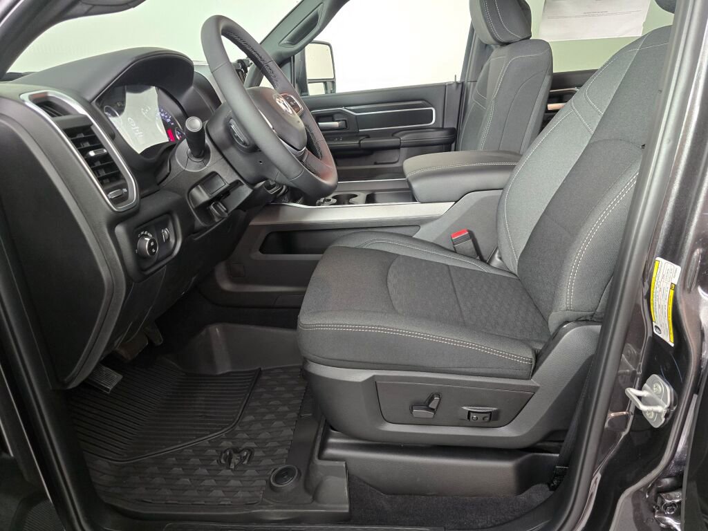 New 2026 RAM 3500 Big Horn image 16