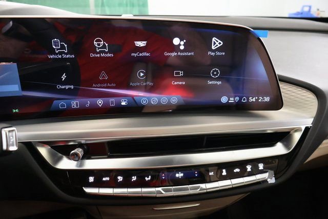 New 2026 Cadillac Lyriq V image 19