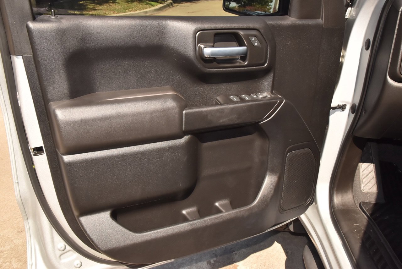 Used 2021 Chevrolet Silverado 1500 Custom Trail Boss AWD/4WD image 32