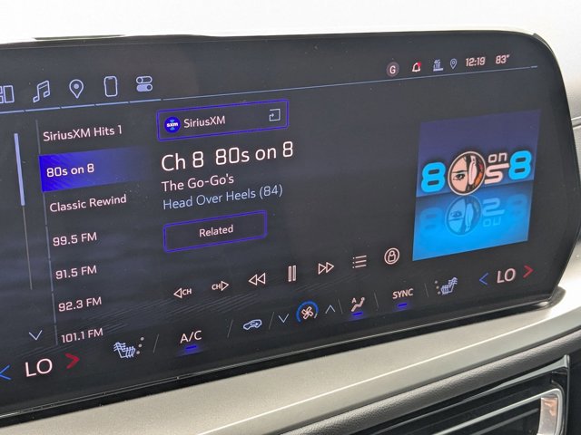 Used 2024 Chevrolet Traverse LT w/ Midnight/Sport Edition image 14