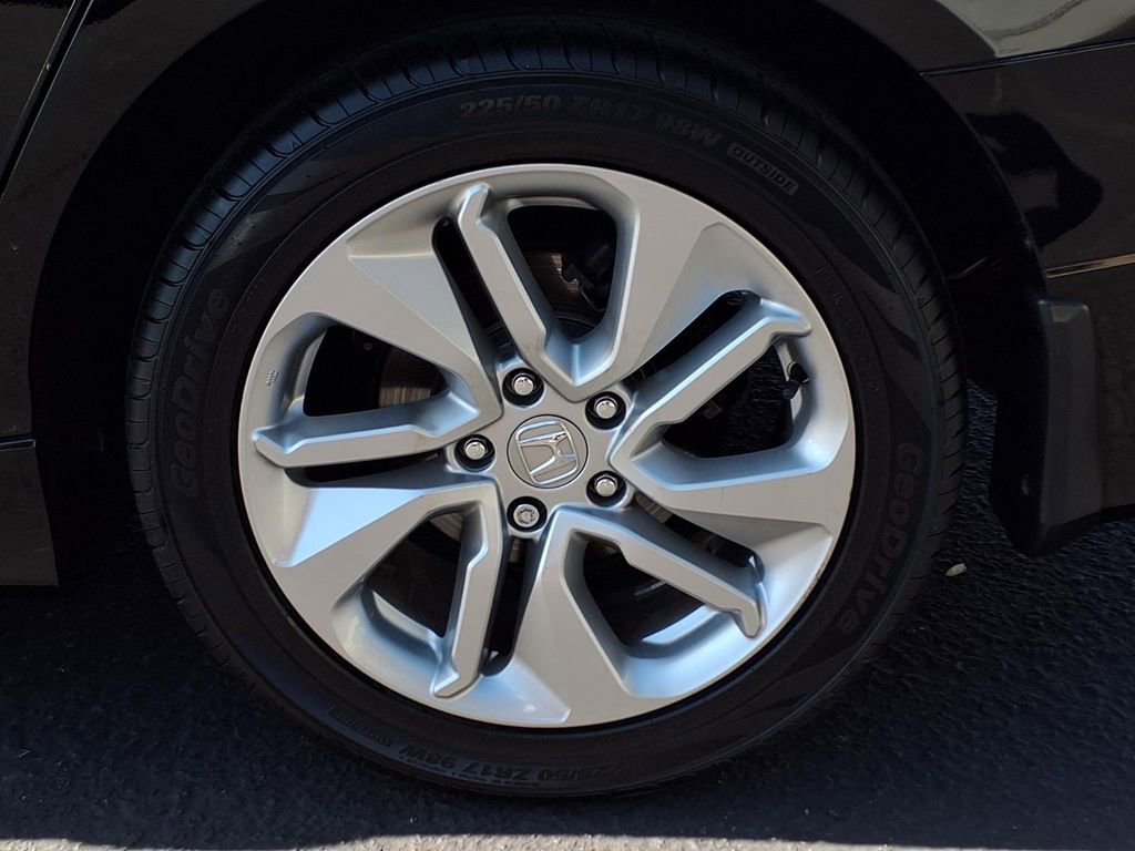 Used 2020 Honda Accord LX image 4