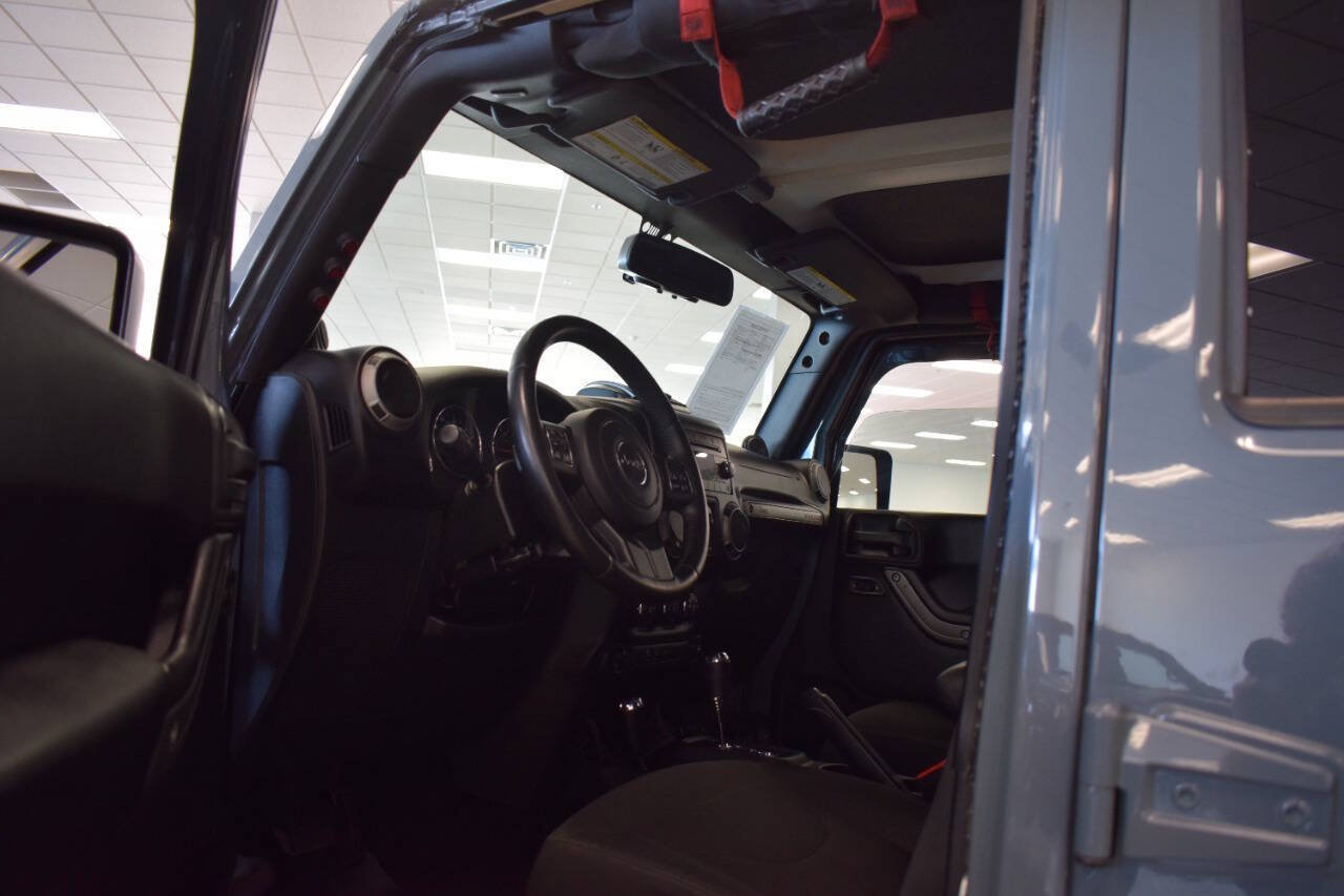 Used 2014 Jeep Wrangler Unlimited Sport w/ Quick Order Package 24S AWD/4WD image 86