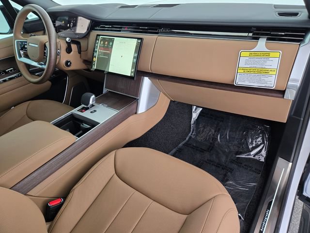 New 2026 Land Rover Range Rover Long Wheelbase Autobiography AWD/4WD image 19