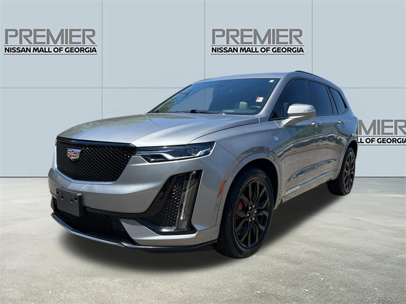 Used 2023 Cadillac XT6 Sport w/ Technology Package AWD/4WD image 1