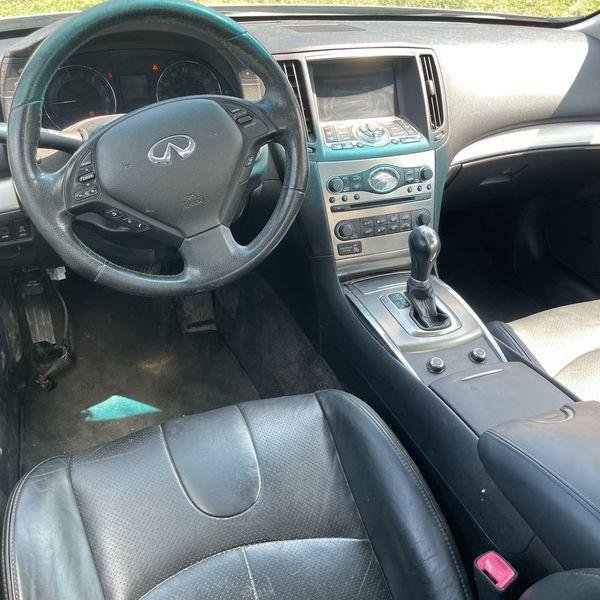 Used 2013 INFINITI G37 Journey w/ Premium Pkg image 18