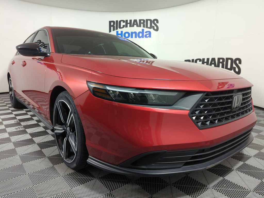 Used 2023 Honda Accord Sport image 7