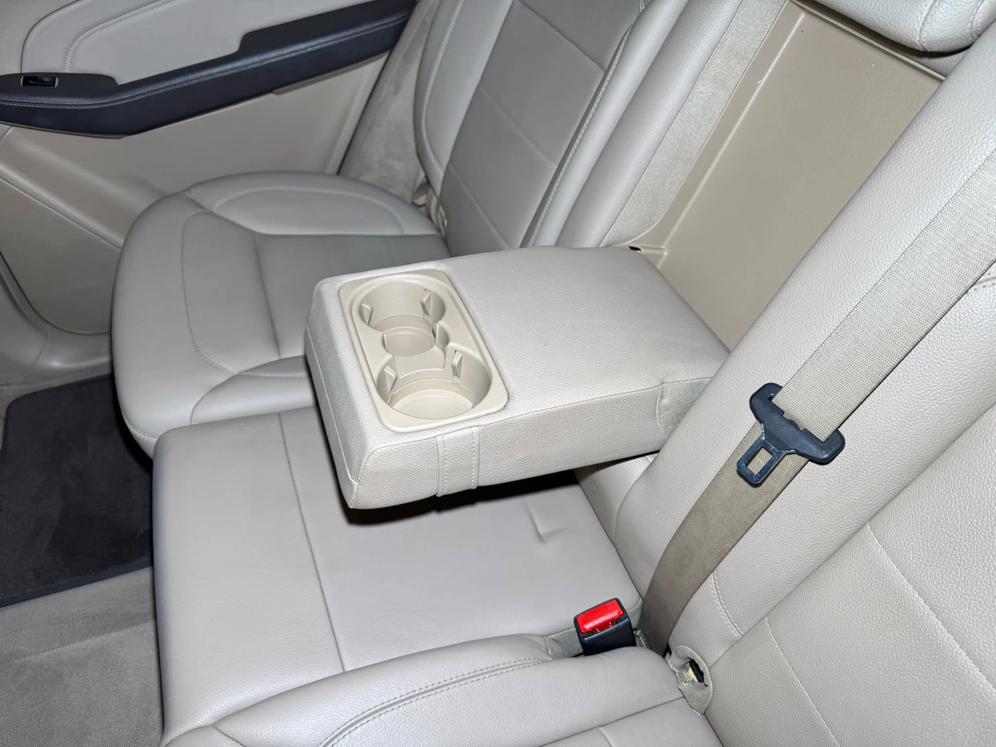 Used 2012 Mercedes-Benz ML 350 BlueTEC 4MATIC image 26