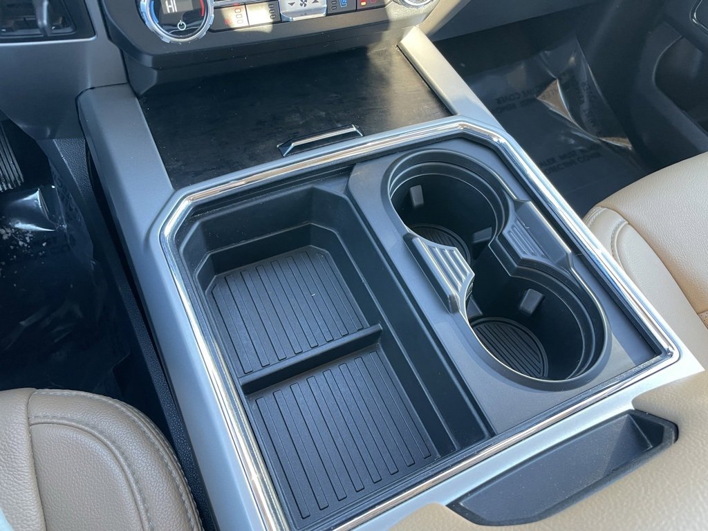 Used 2022 Ford F250 Lariat w/ Chrome Package image 13