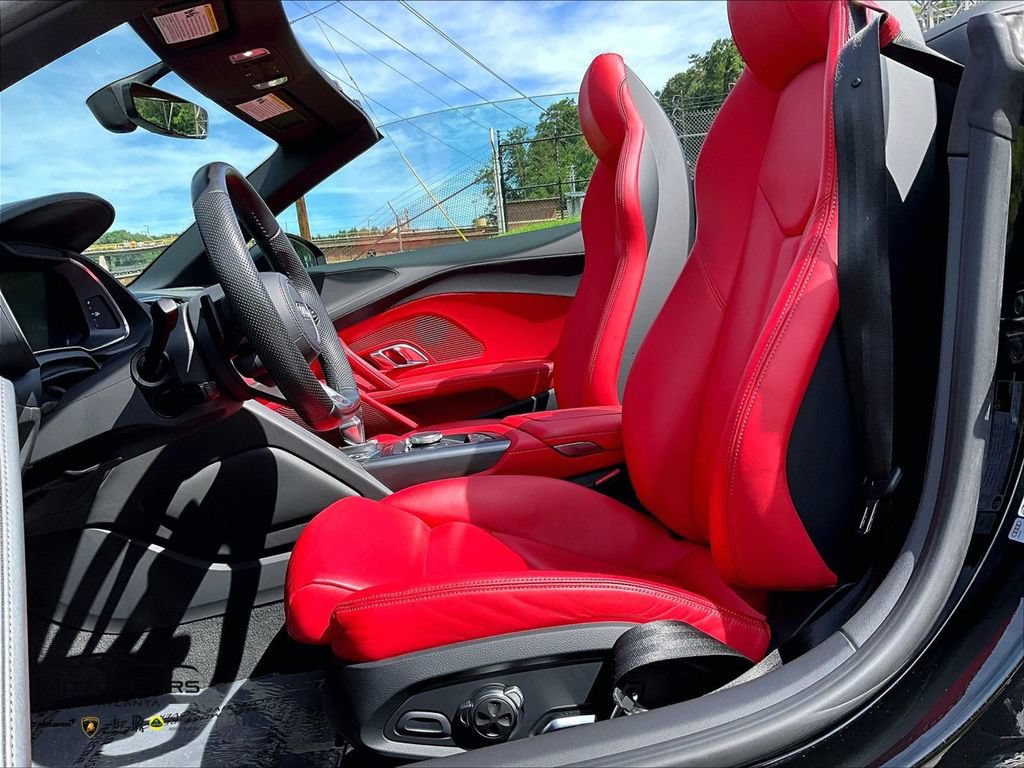 Used 2022 Audi R8 V10 performance RWD image 22