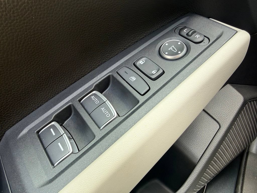 Certified 2025 Honda Accord LX image 24