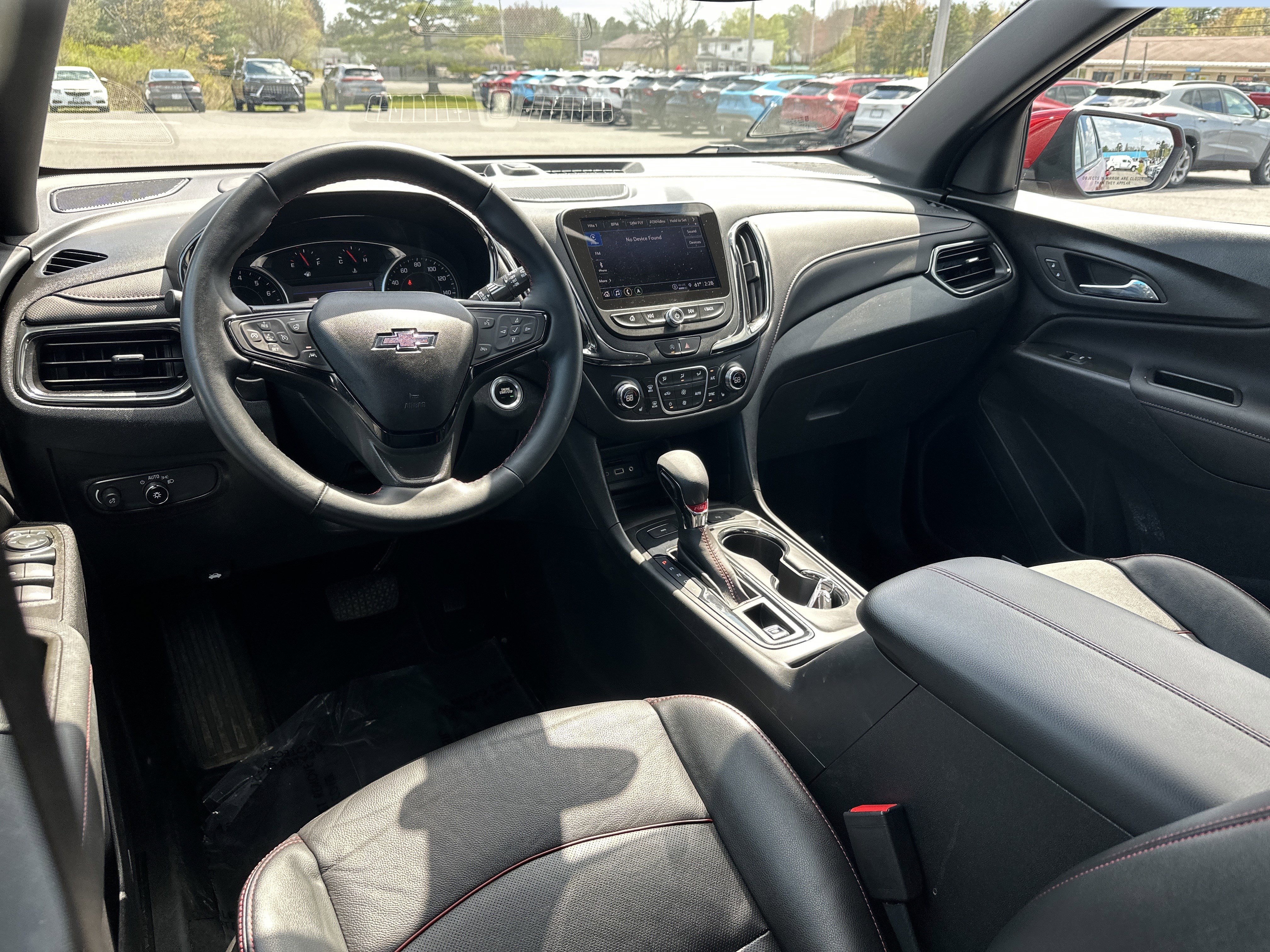 Certified 2023 Chevrolet Equinox RS w/ RS Leather Package AWD/4WD image 8