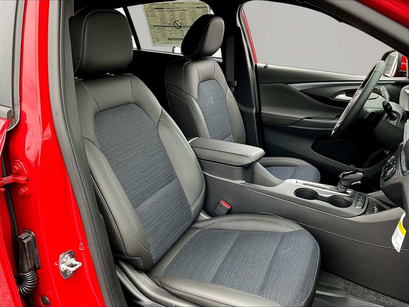 New 2026 Buick Envista Sport Touring w/ Convenience I Package FWD image 18
