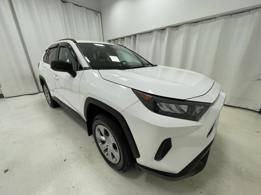 Used 2019 Toyota RAV4 LE w/ All Weather Liner Package AWD/4WD image 3