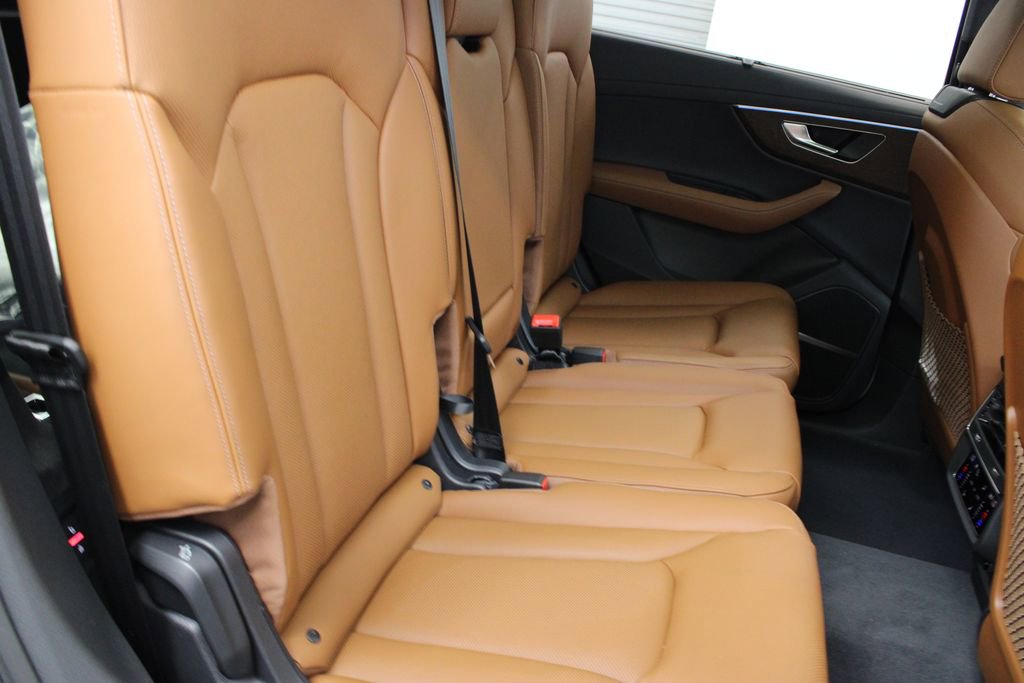 New 2026 Audi Q7 3.0T Prestige image 21