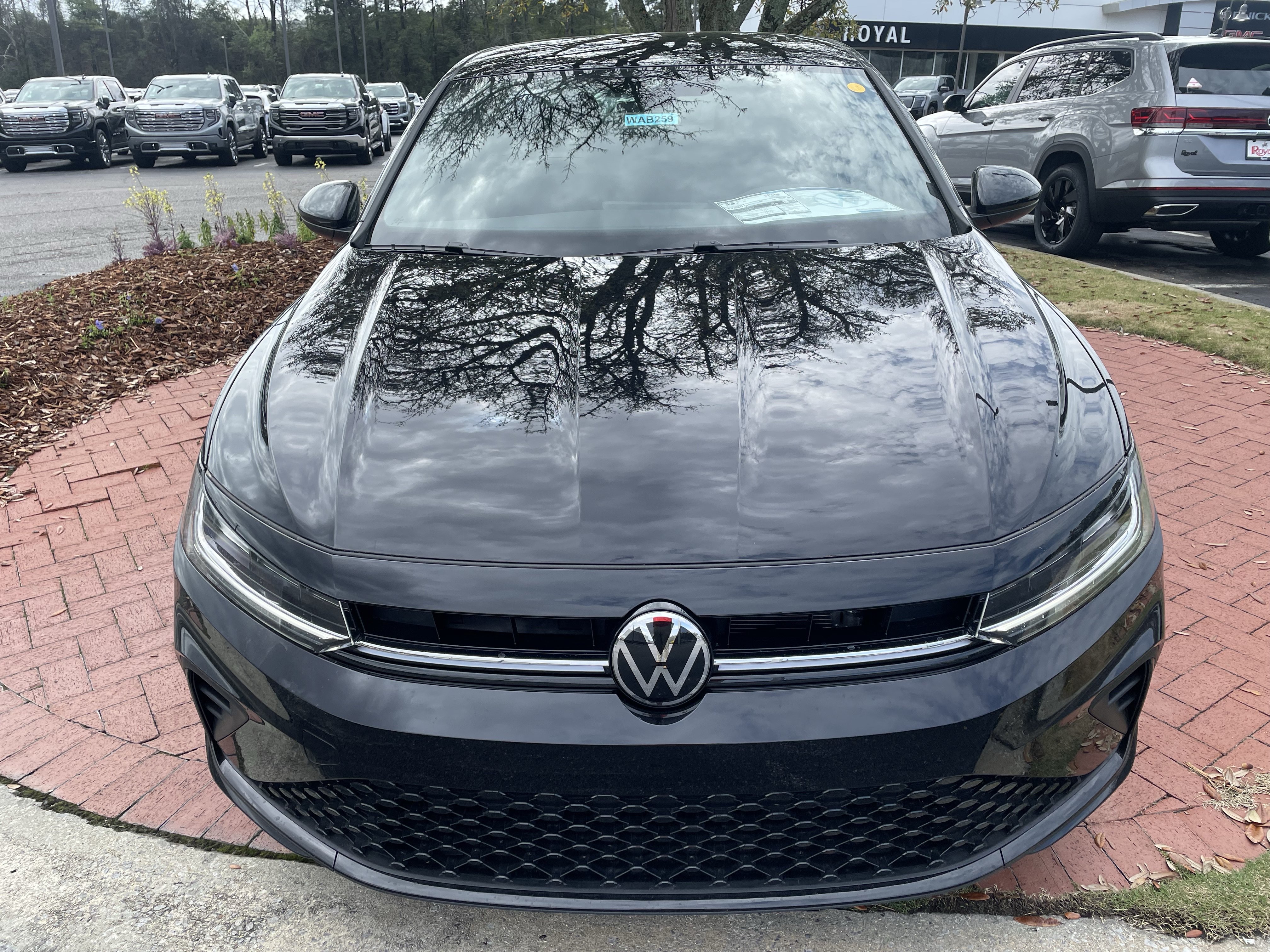 New 2026 Volkswagen Jetta Sport FWD image 2