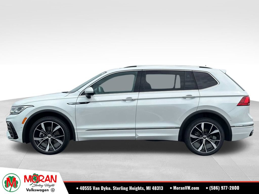 Certified 2024 Volkswagen Tiguan SEL R-Line AWD/4WD image 2