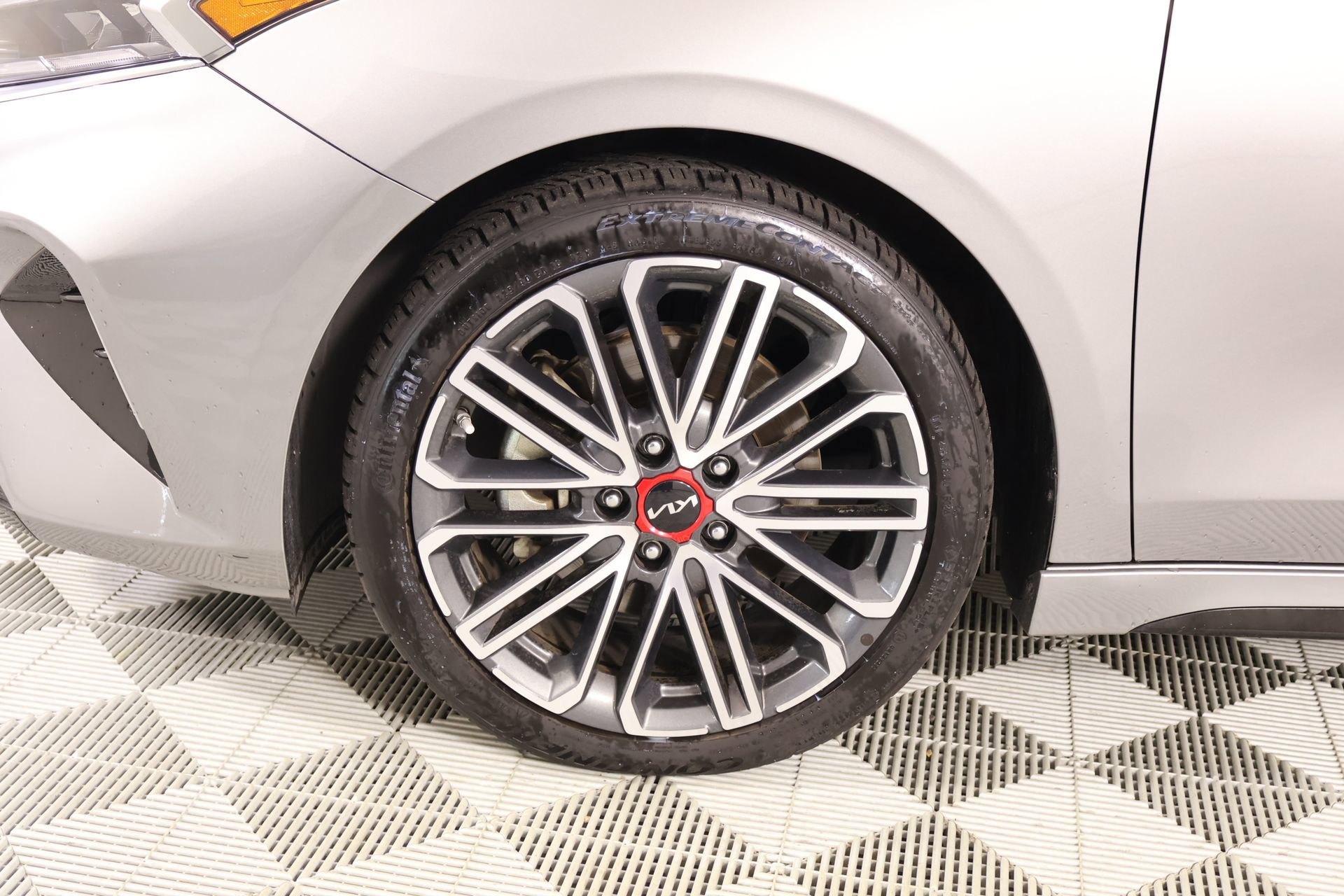 Used 2023 Kia Forte GT w/ GT2 Package FWD image 19
