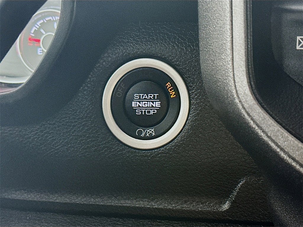 Used 2024 RAM 3500 Tradesman w/ Chrome Appearance Group image 27