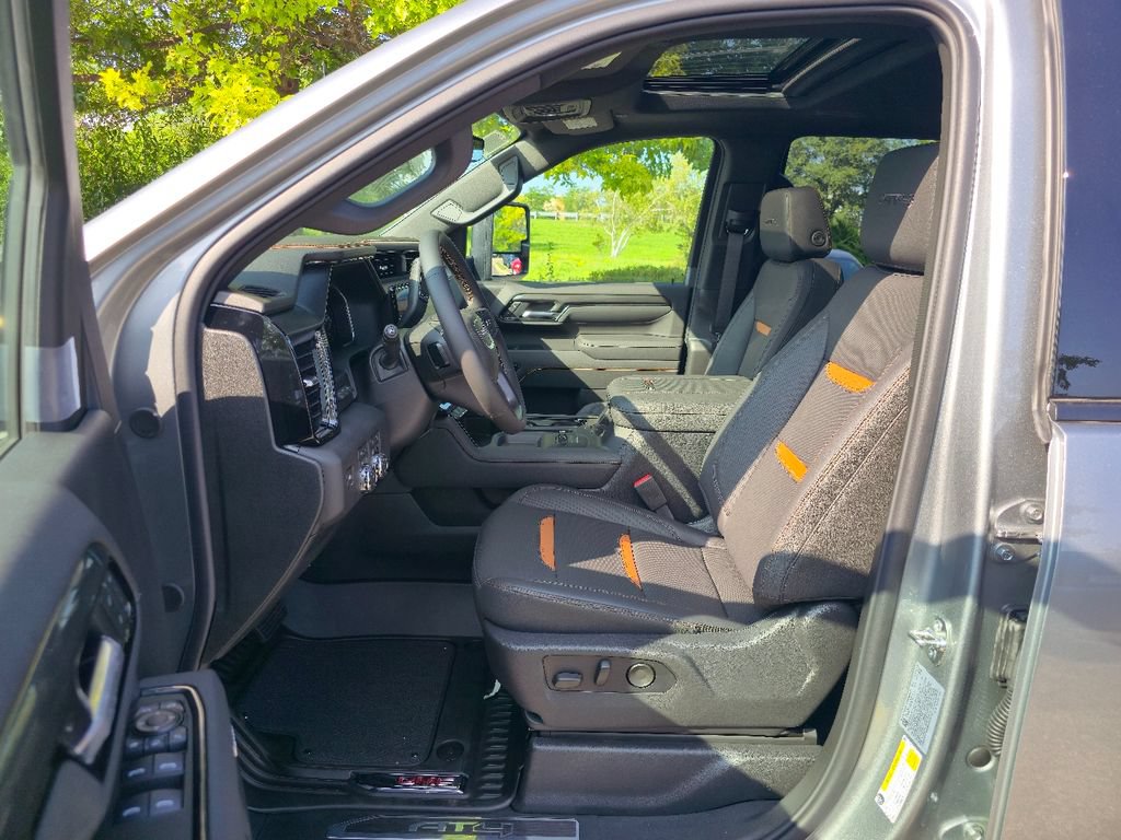 New 2026 GMC Sierra 2500 AT4 w/ AT4 Premium Plus Package AWD/4WD image 21