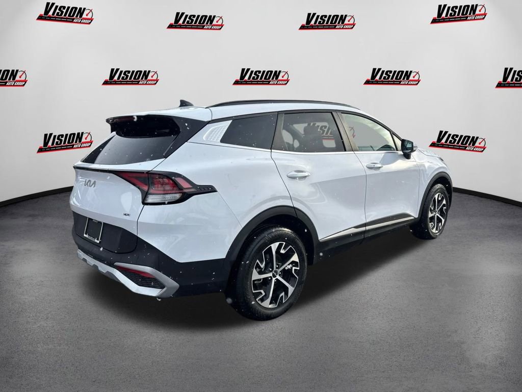 Used 2025 Kia Sportage EX w/ Premium Package image 5