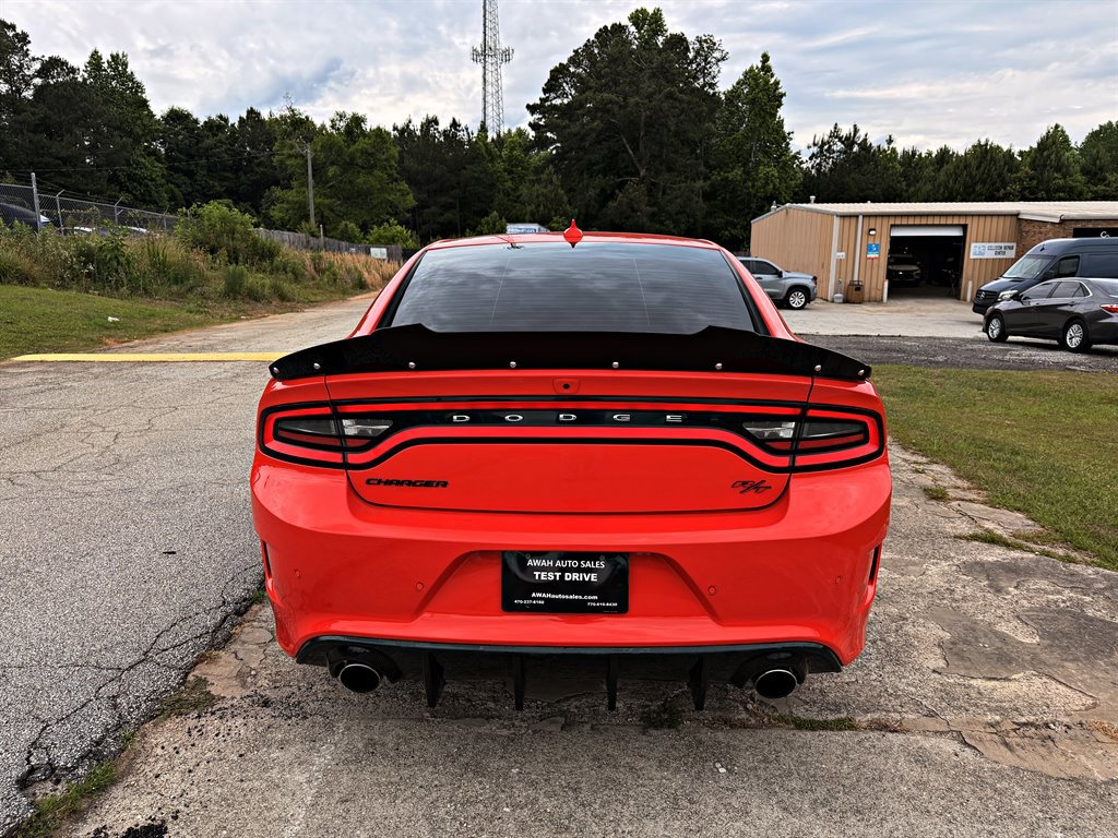 Used 2016 Dodge Charger R/T Scat Pack w/ Beats Audio Group RWD image 6