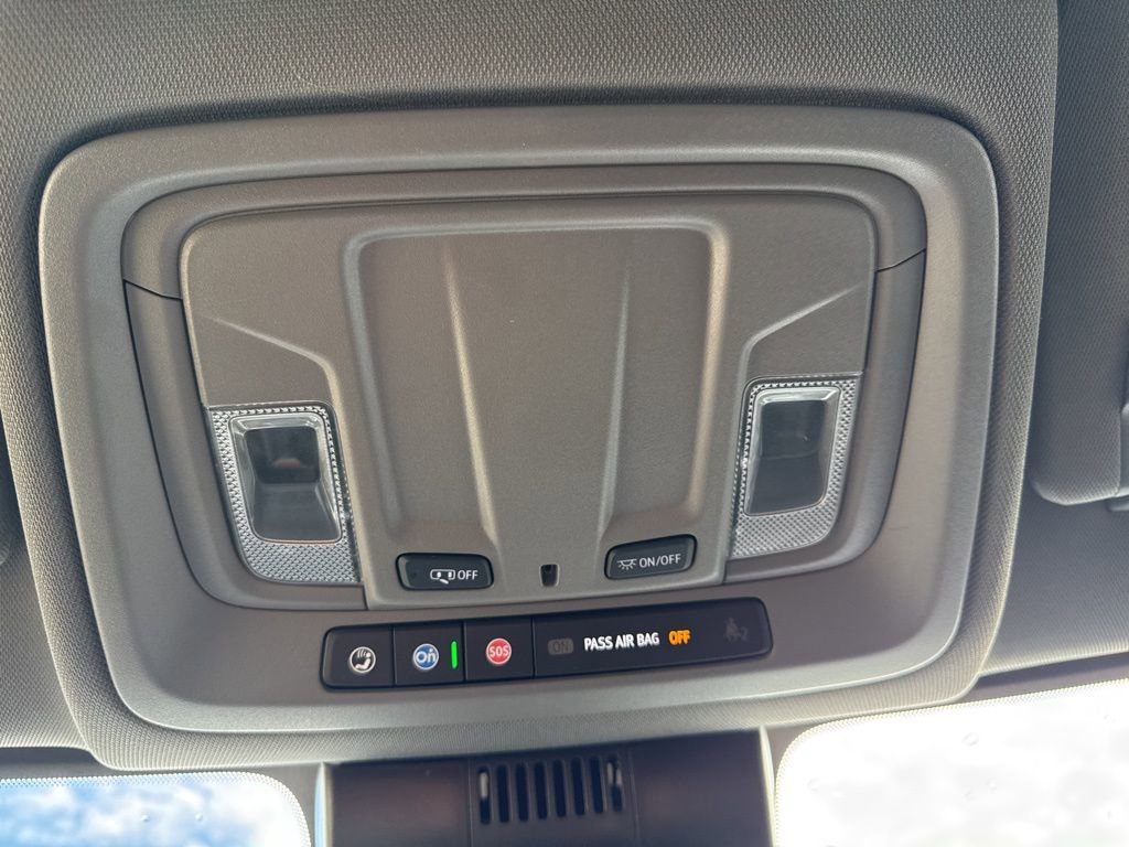 Used 2024 Chevrolet Silverado 2500 LT image 18