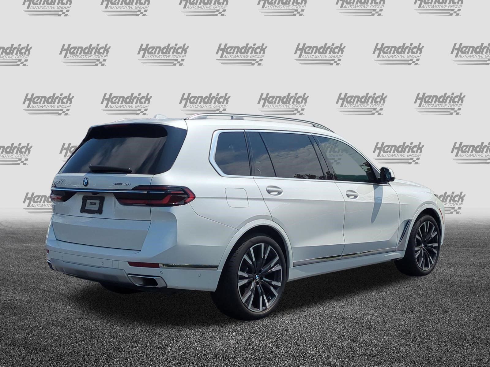 Certified 2025 BMW X7 xDrive40i w/ Executive Package AWD/4WD image 10